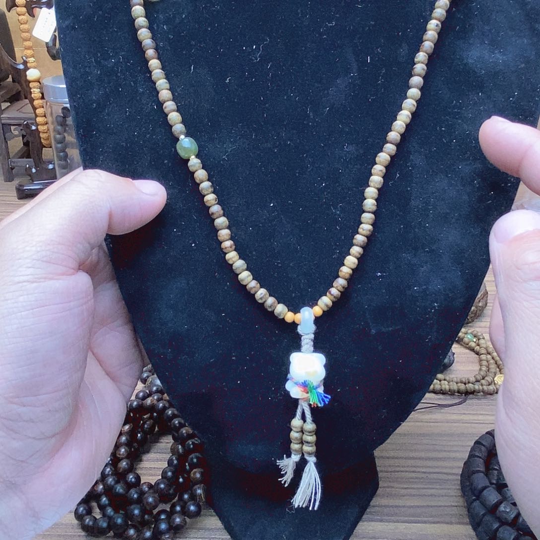 滴血莲花菩提手串