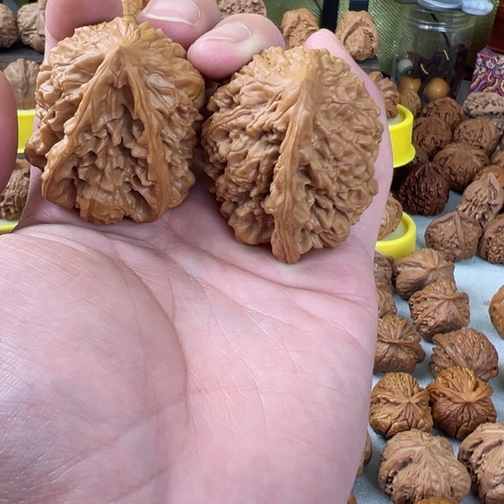 吊坠文玩核桃42尺全品无修麒麟纹夫妻对