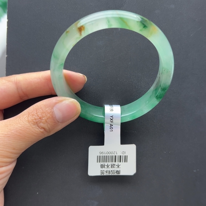 石英质玉（非洲翠）未镶嵌手镯+玲玲57.8