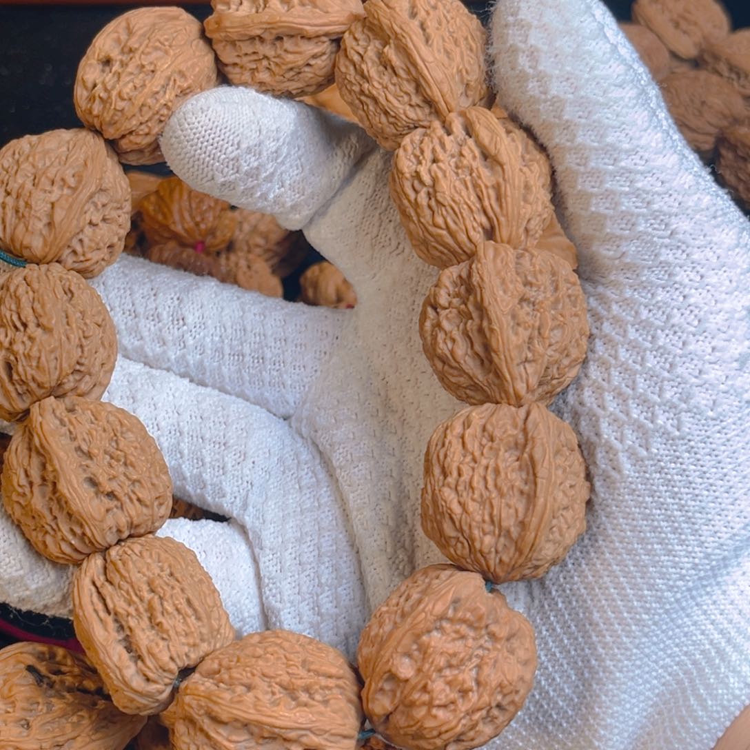 桃核手串张*生南疆核桃，