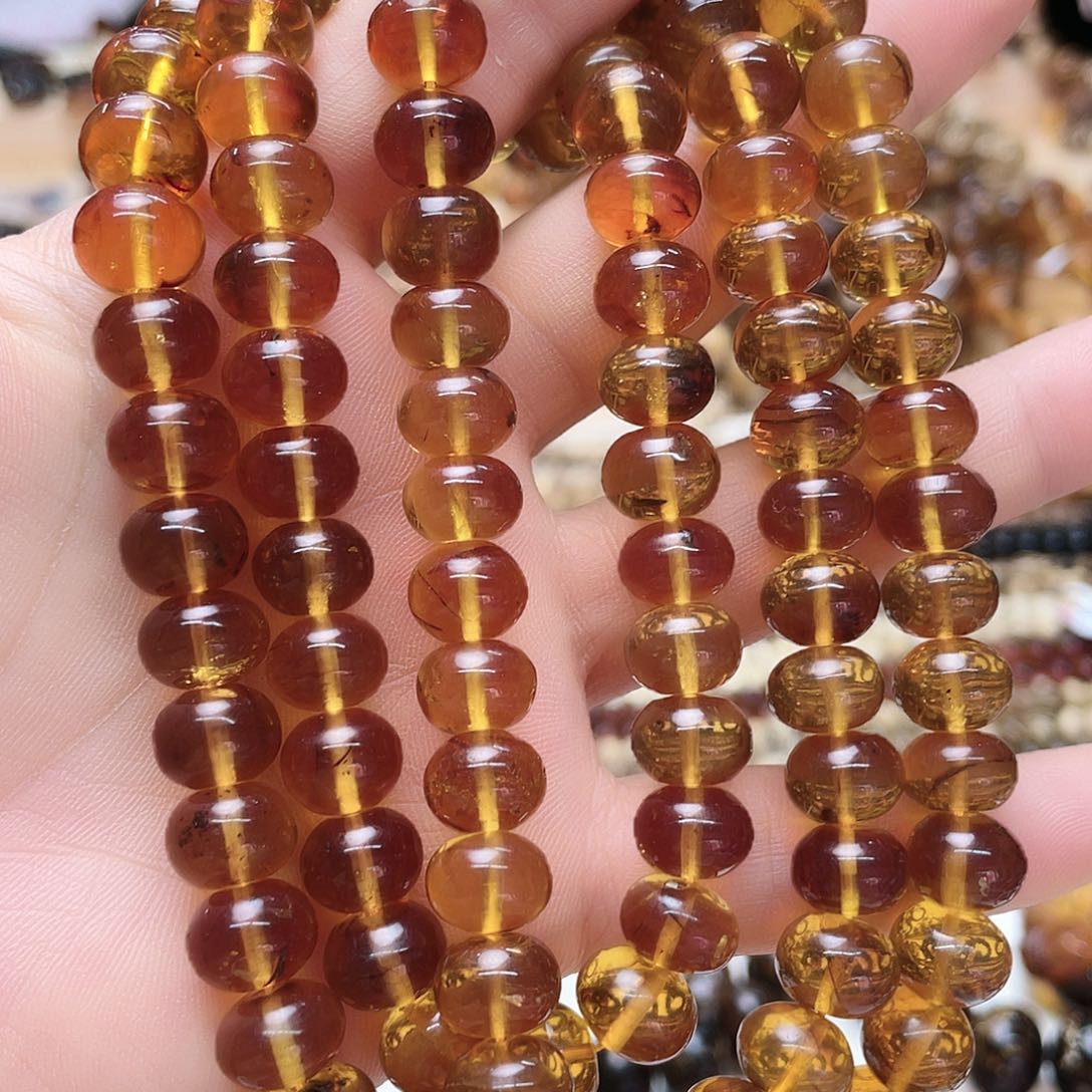 琥珀裸石未镶嵌十