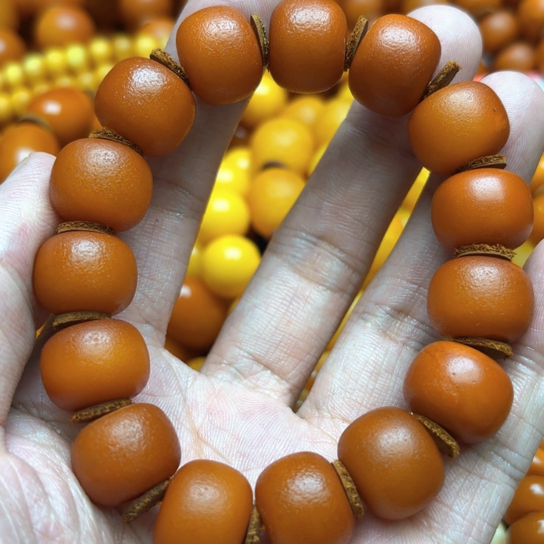 未镶嵌琥珀手链蜜蜡