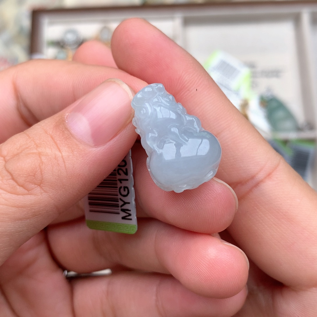 【闪购商品】未镶嵌挂件翡翠一