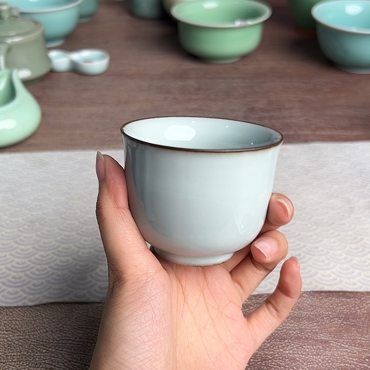 龙泉云间青瓷小米茶器