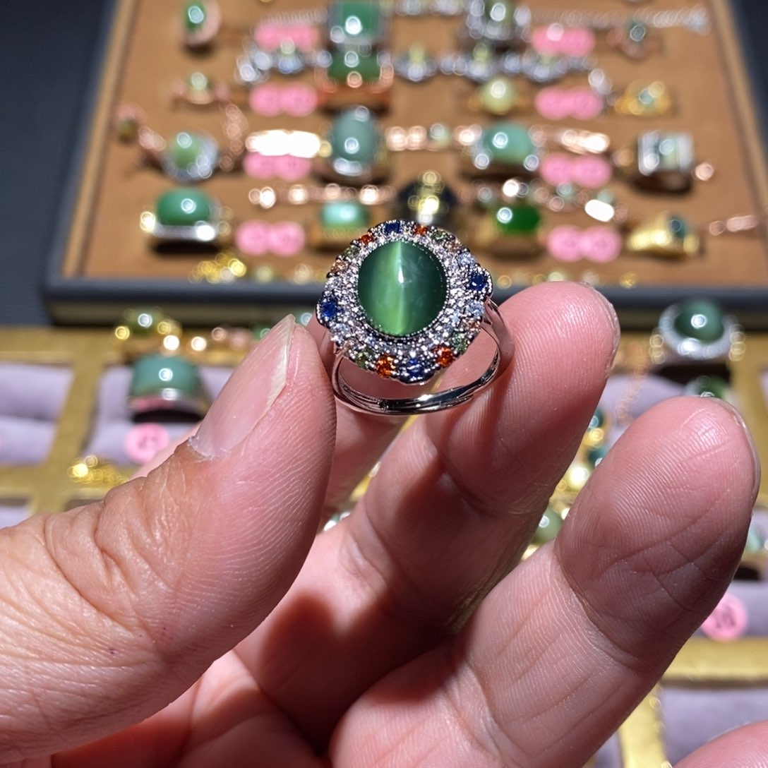 和田玉（碧玉）戒指未镶嵌