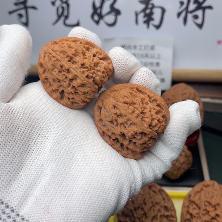 文玩核桃吊坠373738尺奥迪高炮