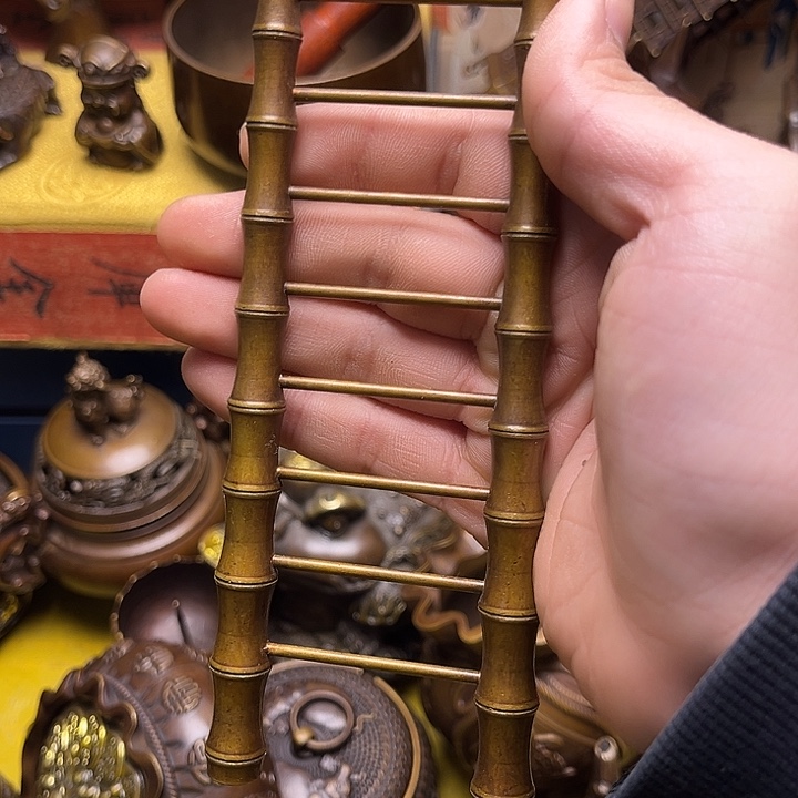 精美铜器点击下单