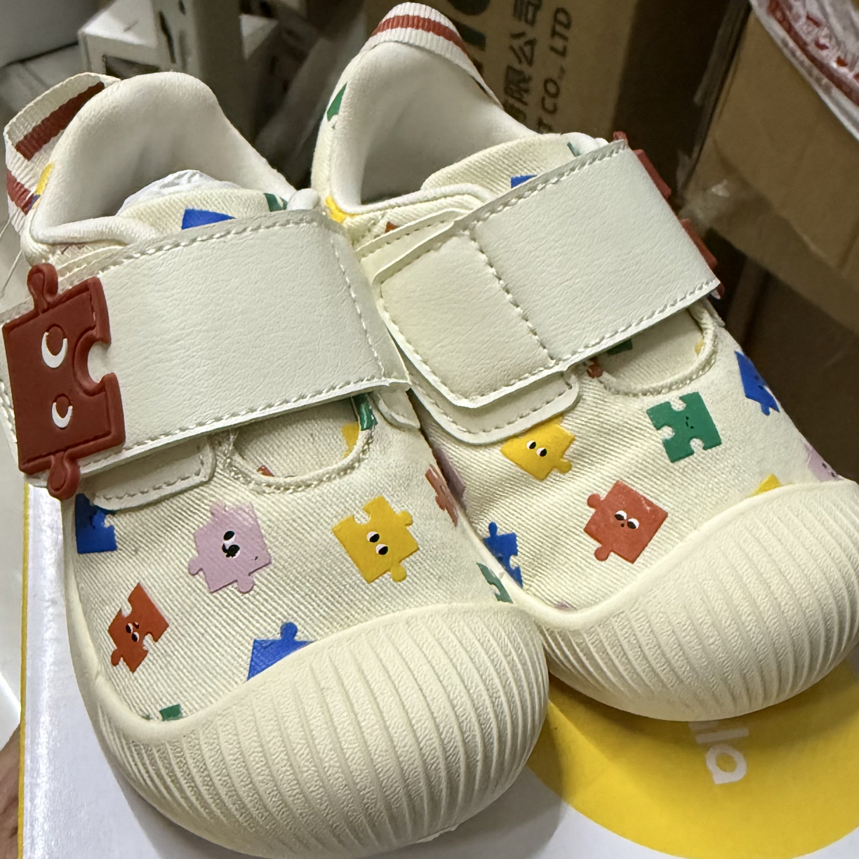 春秋休闲大魔术贴休闲鞋防滑婴儿单鞋学步鞋
