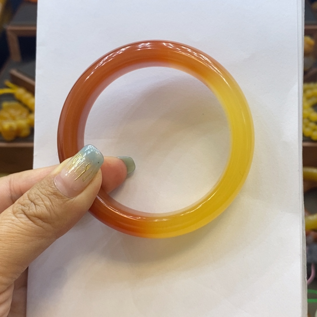 石英质玉（黄龙玉）未镶嵌手镯H