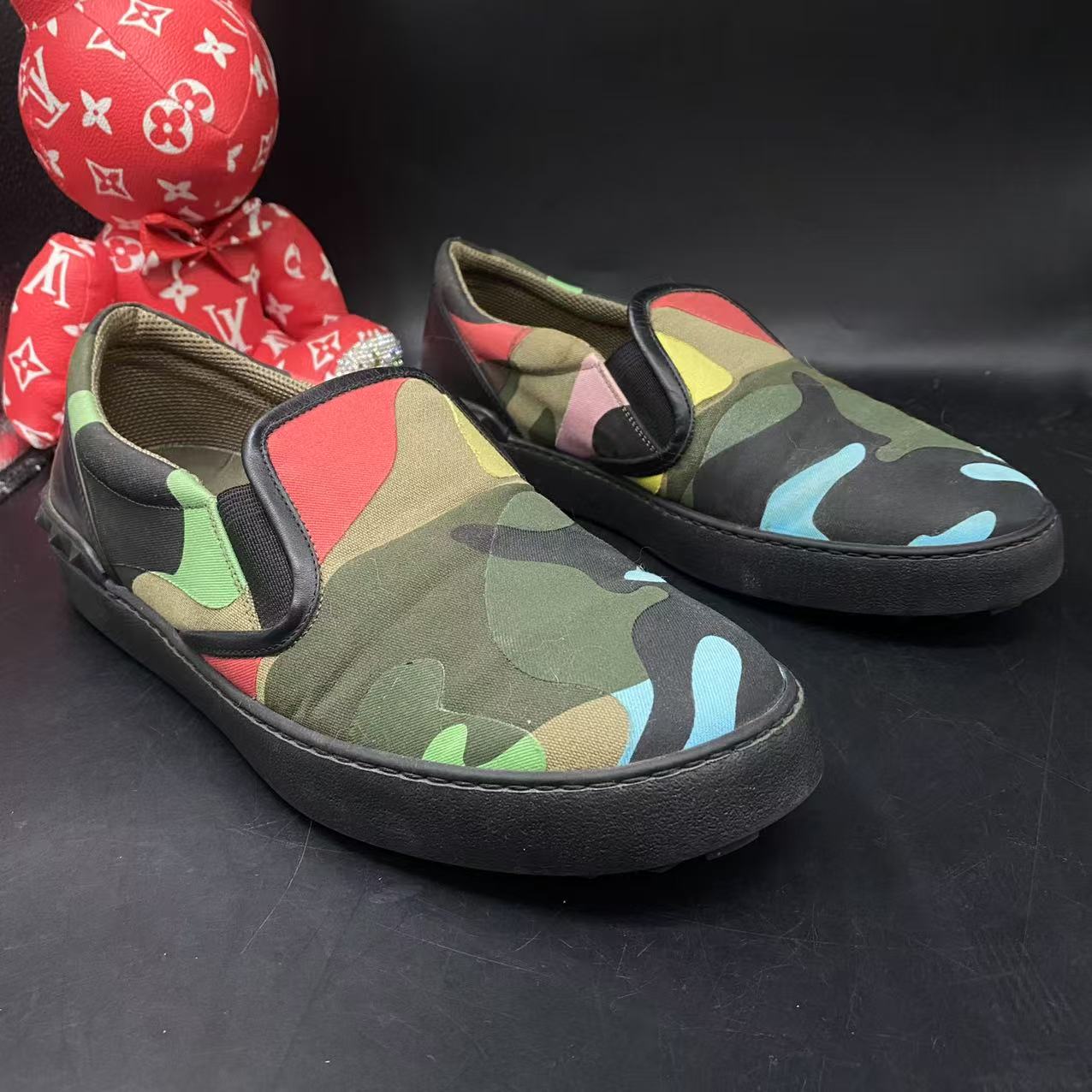 95新 Valentino/华伦天奴 【AO福利】40.5欧 迷彩帆布一脚蹬鞋bd151