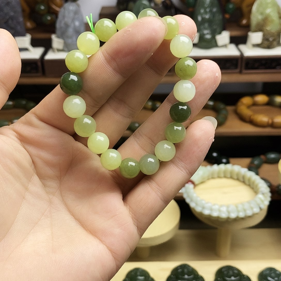 未镶嵌和田玉车挂多样性随机发一