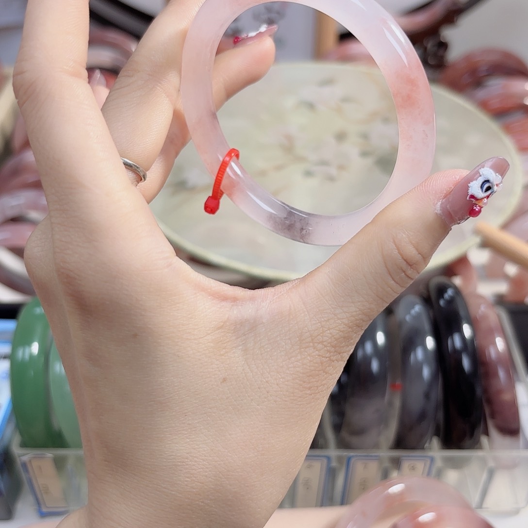 石英质玉手镯未镶嵌～**～