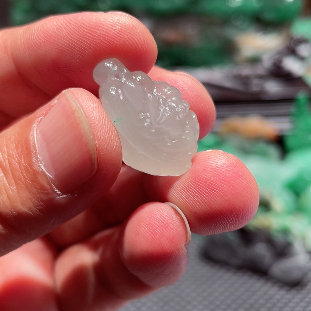 石英质玉颈饰未镶嵌