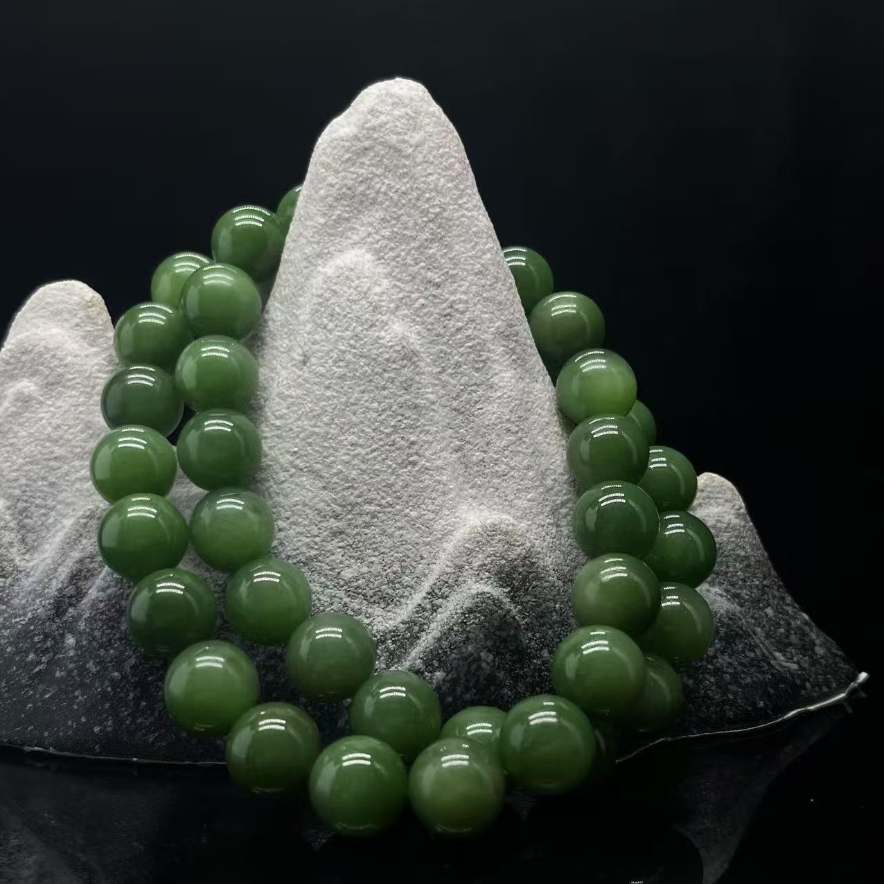 S173 和田玉珠链 XX949452