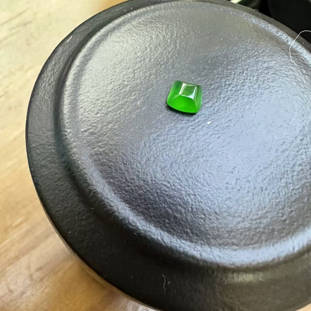 天然缅甸翡翠冰阳绿方糖戒面