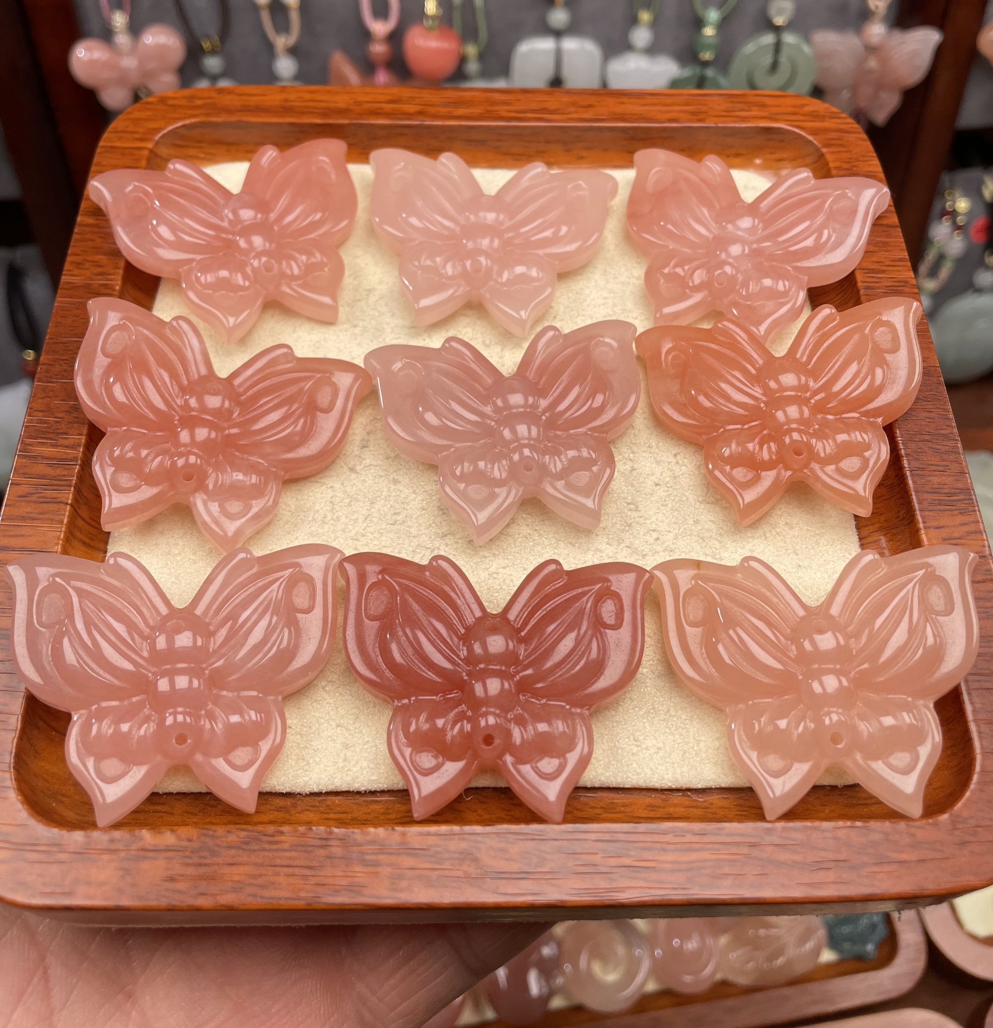 【45mm】天然玉石 新疆金丝玉 桃花酿 蝴蝶 双面工艺 送绳子