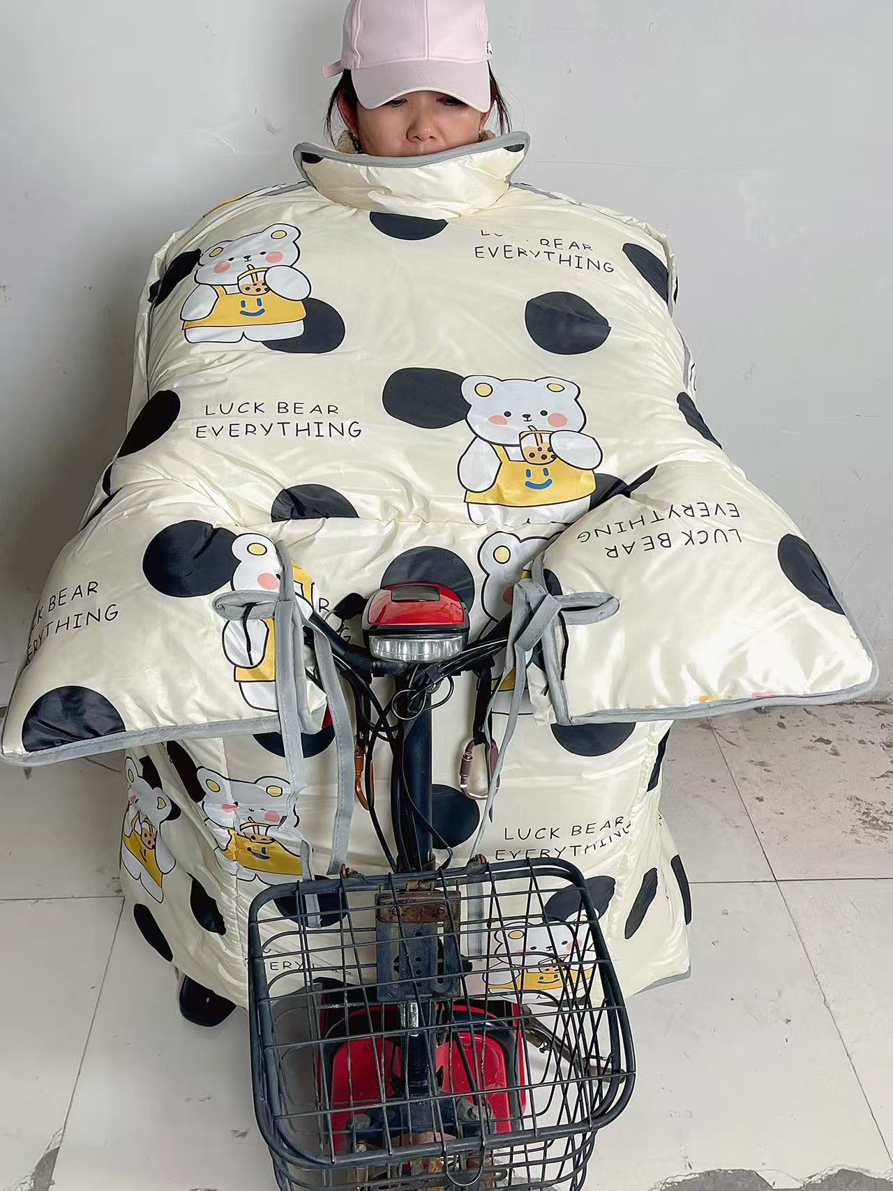 挡风被加厚保暖防风防雨加大包肩加高护脖子