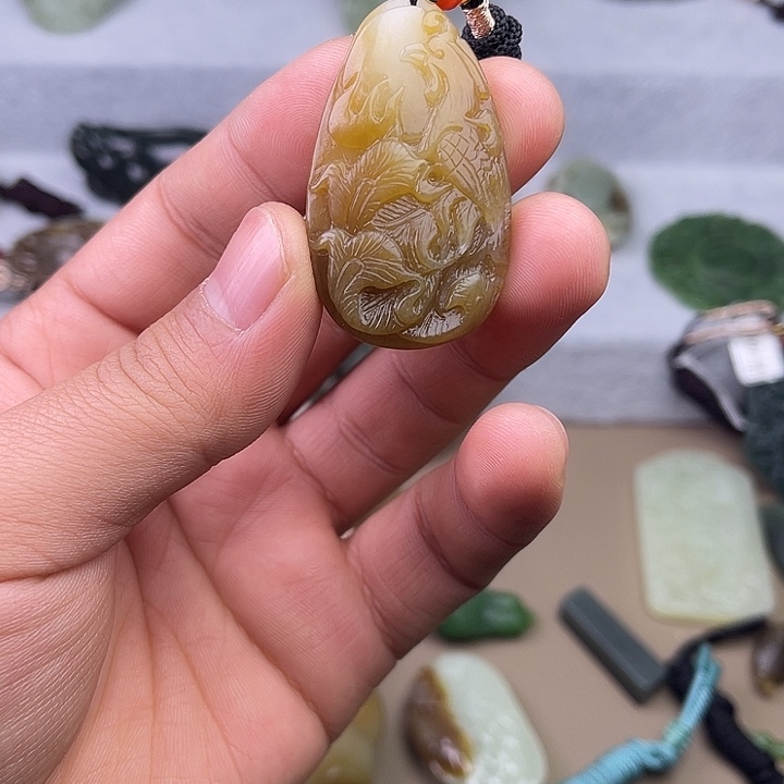 和田玉吊坠(不含链)未镶嵌
