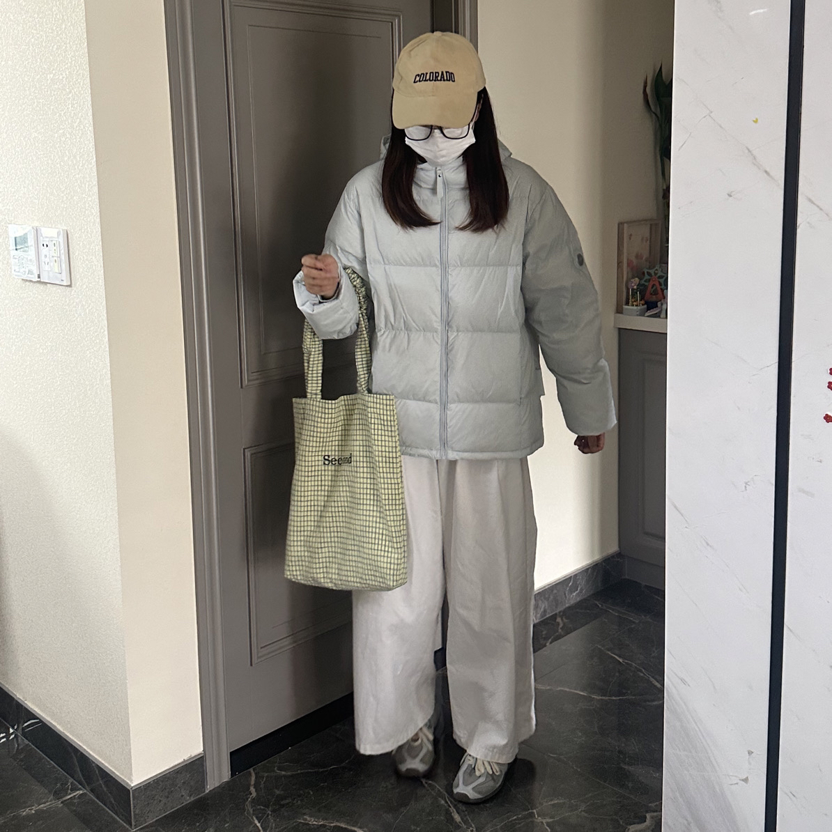 短款女冬装2025冬季新款宽松加厚90白鸭绒连帽面包服外套
