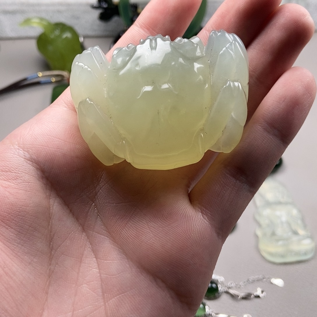 【闪购商品】蛇纹石玉岫玉未镶嵌