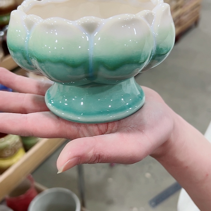 有孔.凑满10元发货多肉陶瓷花盆！