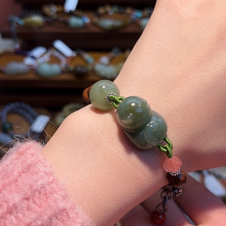 和田玉未镶嵌手链