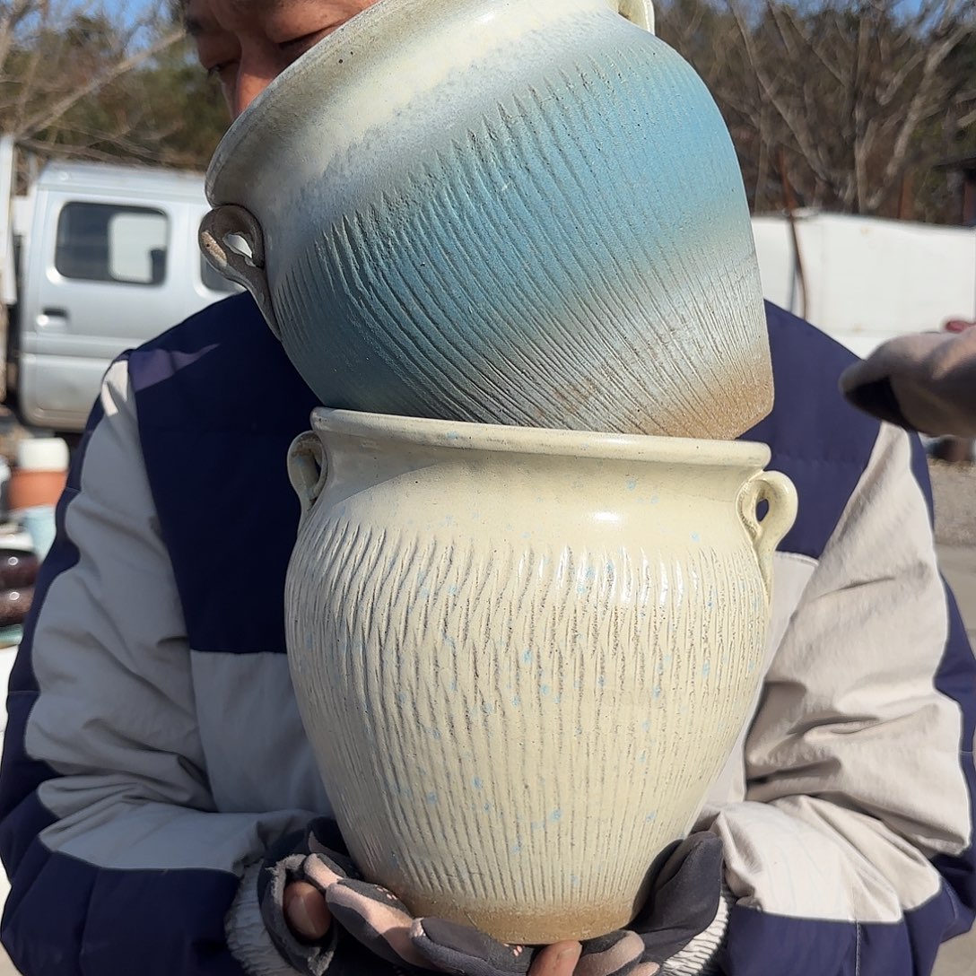 蓝白耳两个口径18高度19