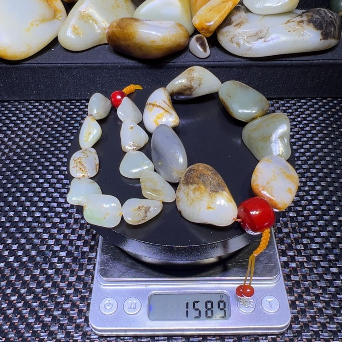 和田玉（子料）未镶嵌吊坠(不含链)158克