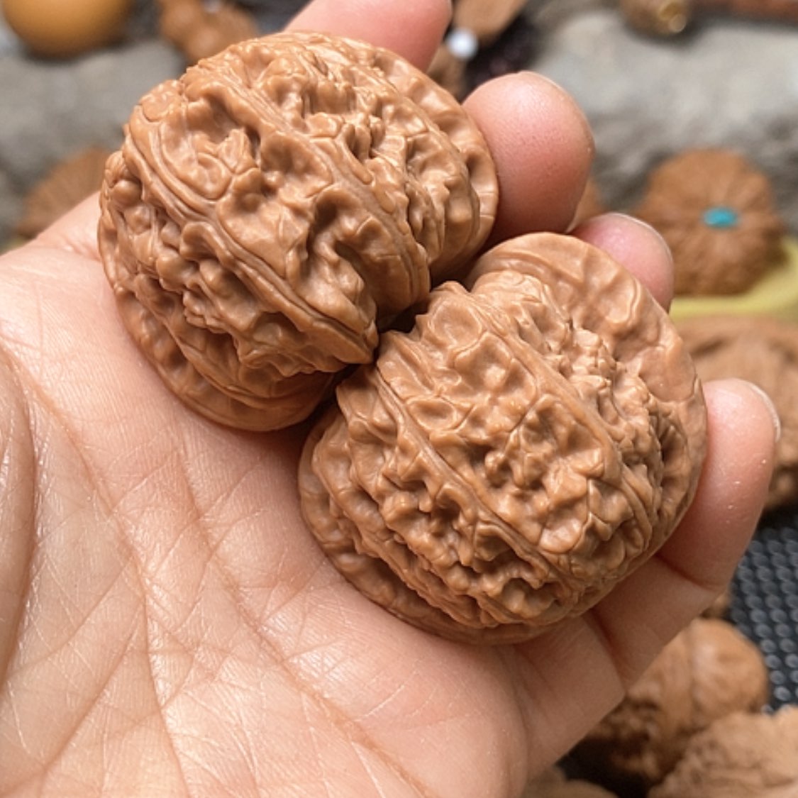 【闪购商品】文玩核桃把件闷白42