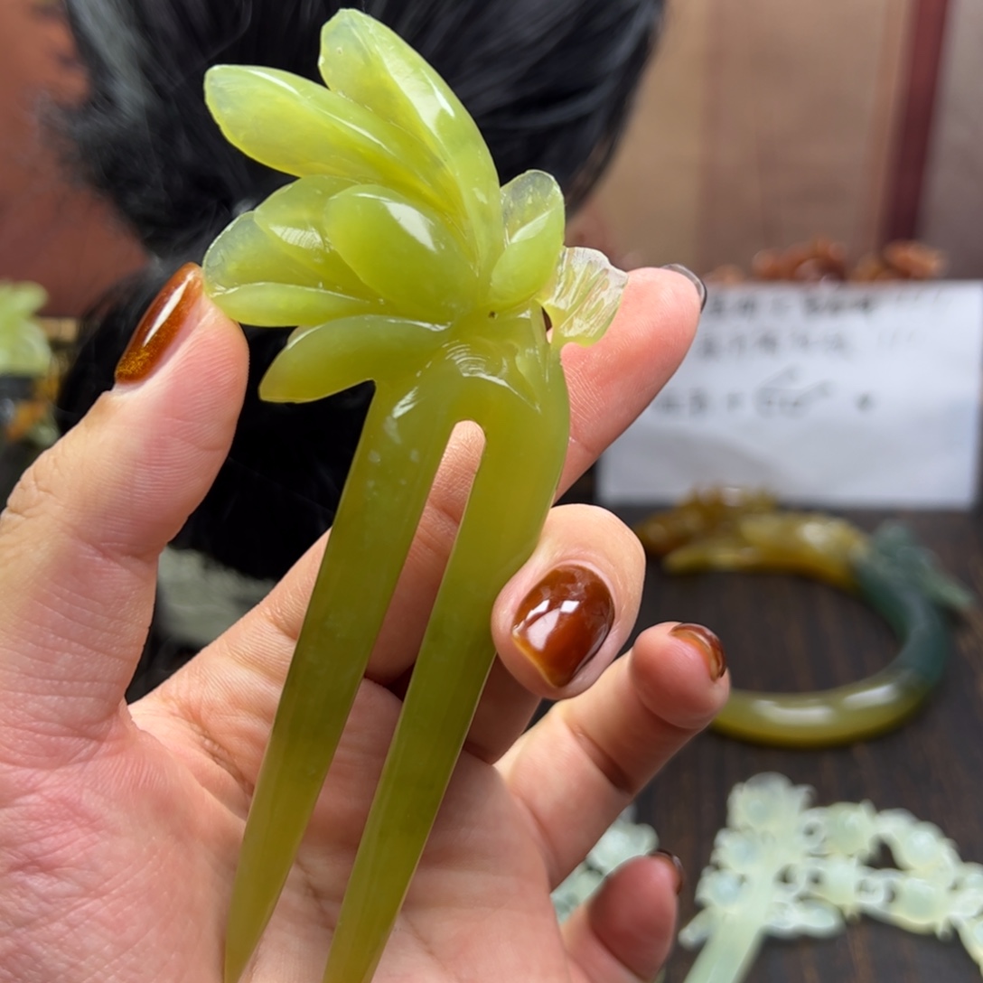未镶嵌蛇纹石玉发簪
