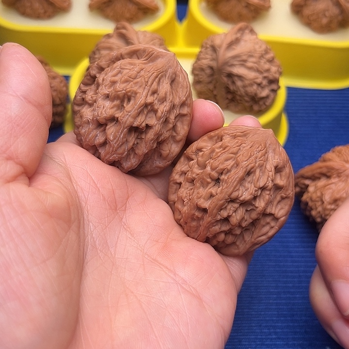 40全品堂上虎头   文玩核桃  