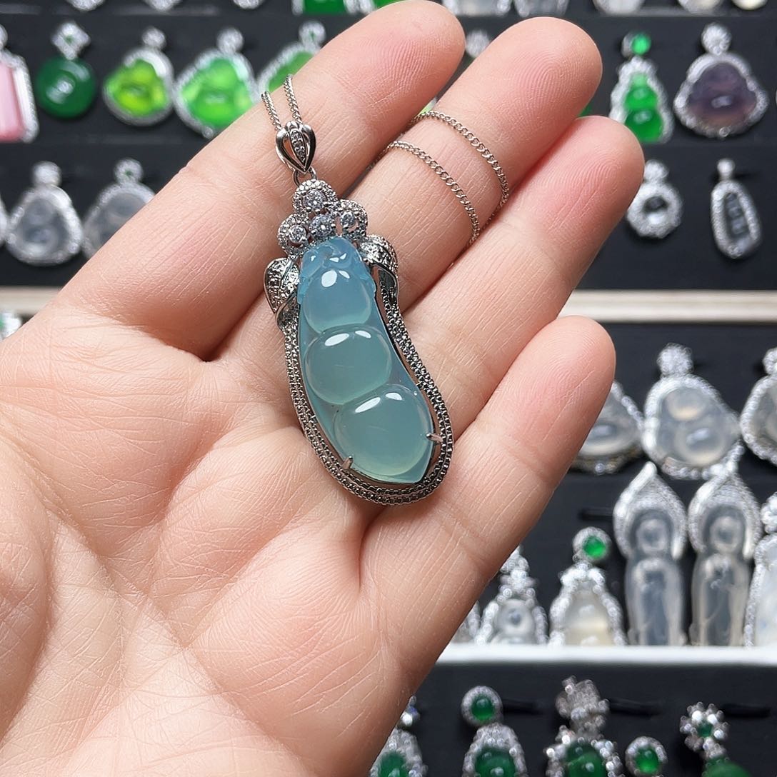 玛瑙/玉髓颈饰合金