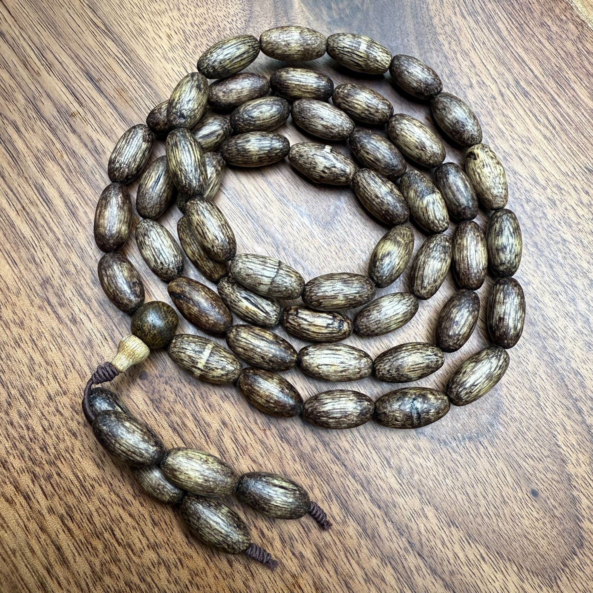 A65沉香木串多圈手串（多样性发其一）8mm