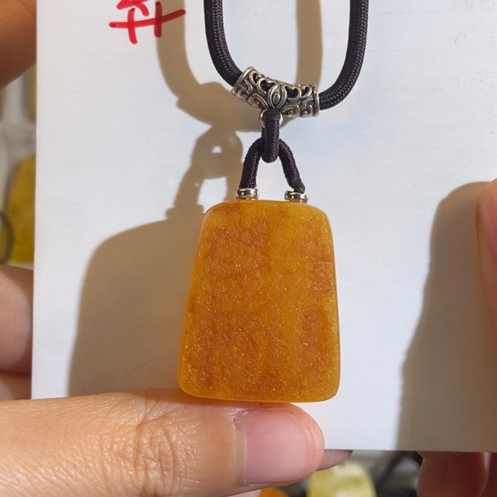 定制琥珀未镶嵌琥珀蜜蜡