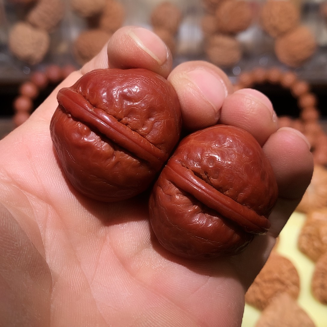 文玩核桃秋子龙胆