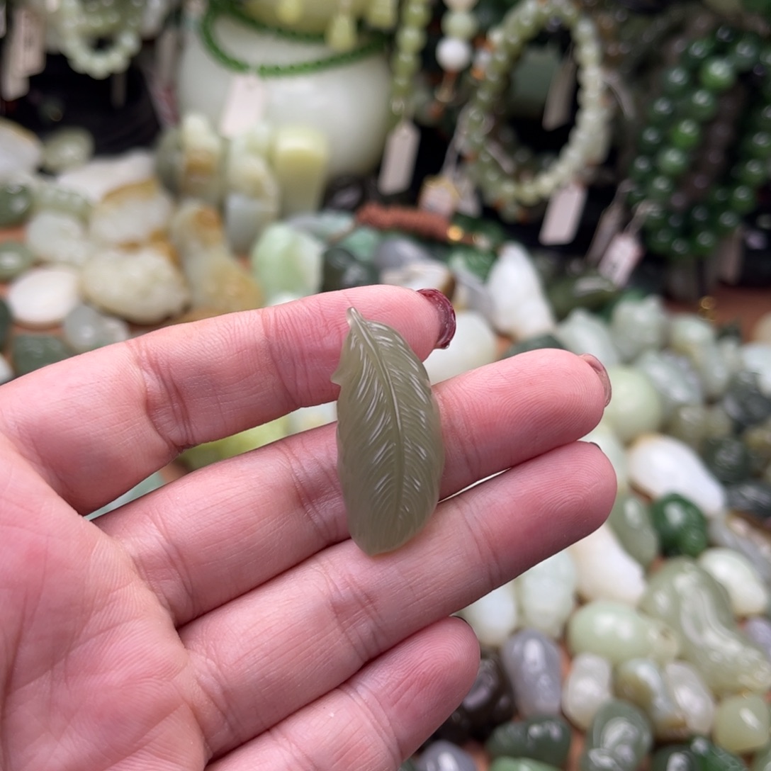 和田玉未镶嵌吊坠(不含链)