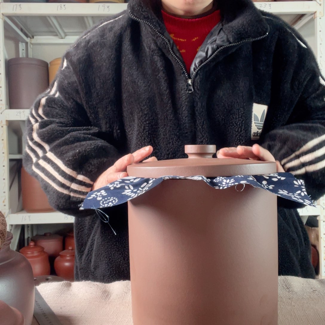 紫砂茶叶罐今天晚上