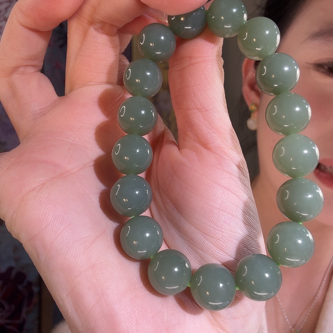 和田玉未镶嵌手链