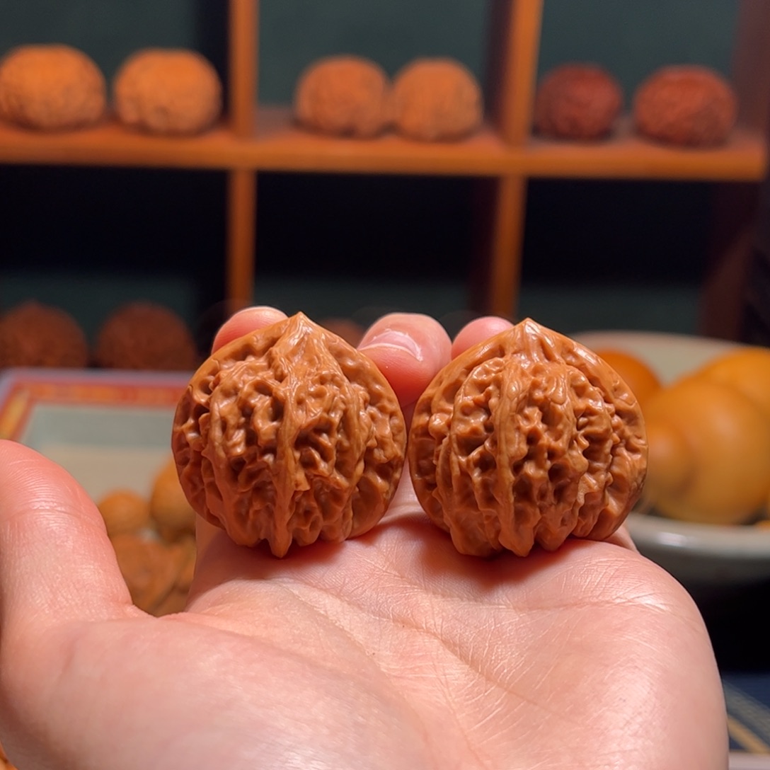 桃核把件36尺大龙