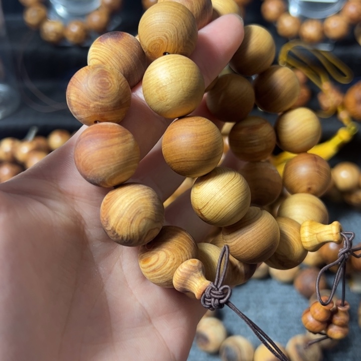 柏木（崖柏）1.8瑕疵手串毛珠