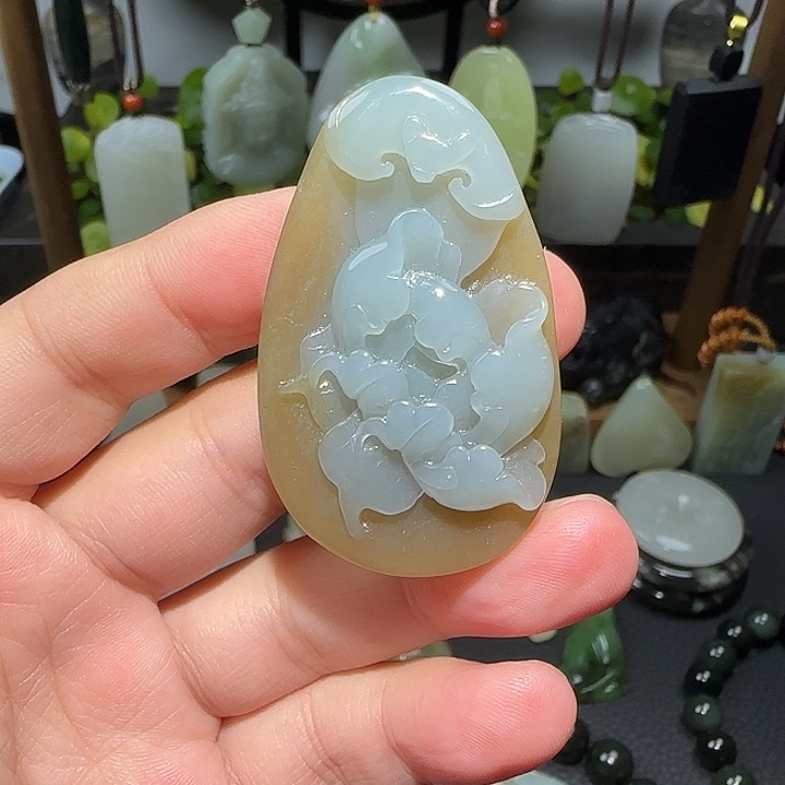 和田玉未镶嵌挂件