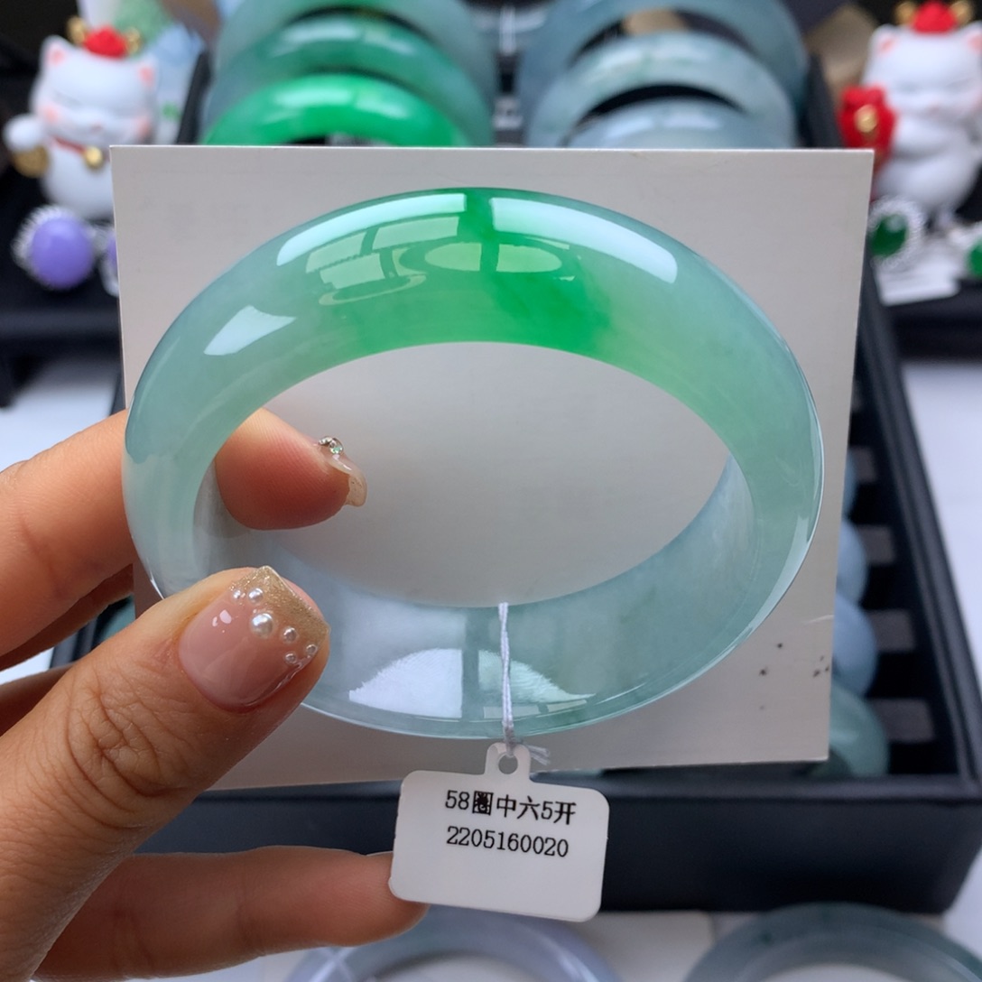 翡翠手镯未镶嵌58冰阳绿轮胎镯