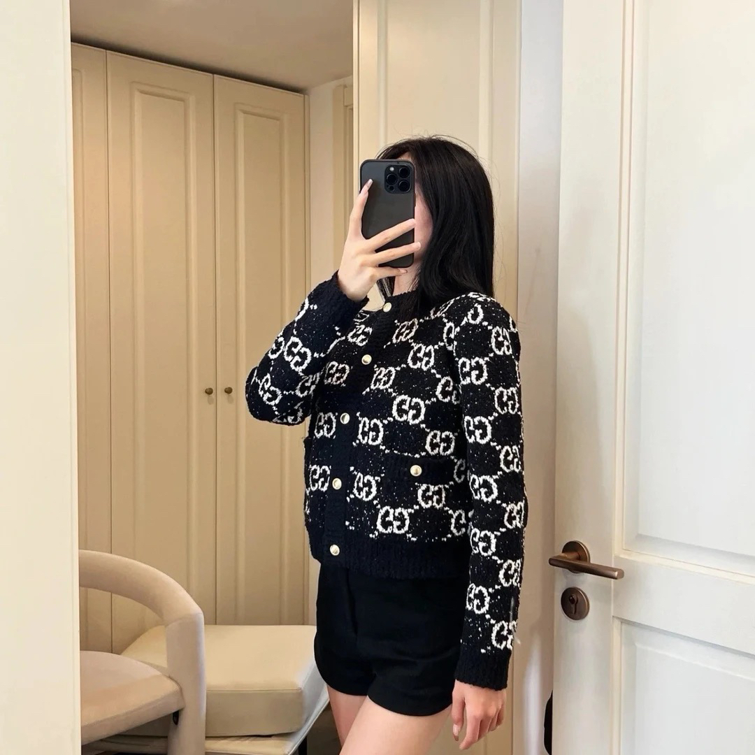 未使用 GUCCI/古驰 Gucci/古驰 S23黑白老花满印开衫 S码 