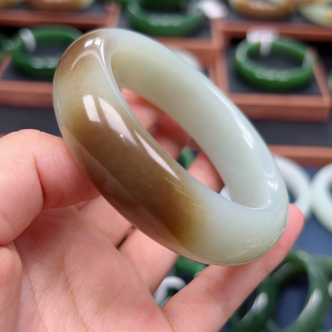未镶嵌手镯和田玉5657