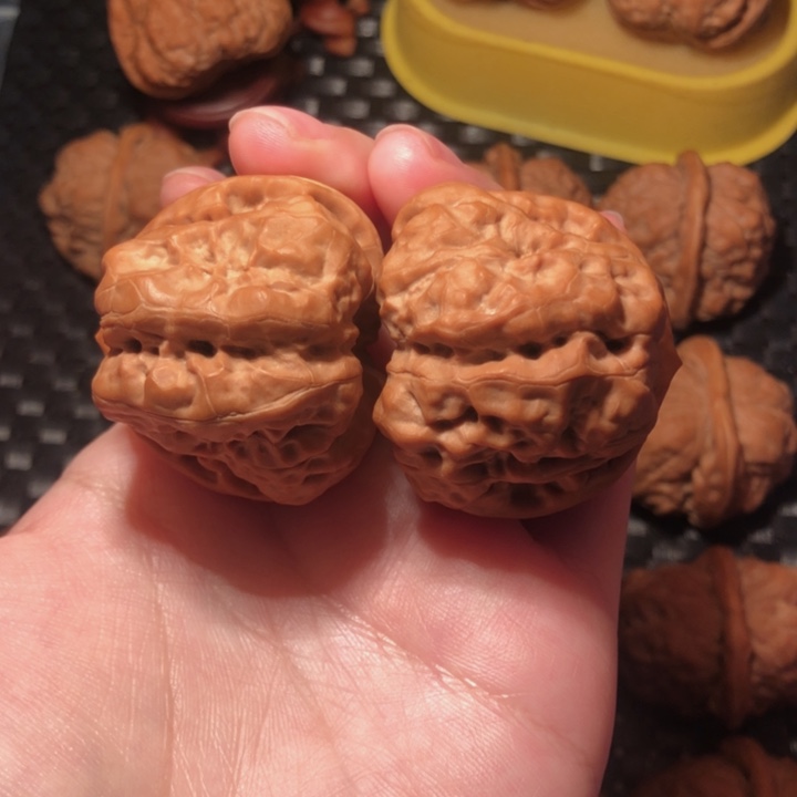 把件文玩核桃40✖️45四开超大腿