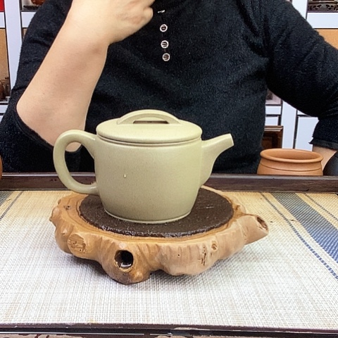 紫砂茶壶宜兴紫砂本绿200c c