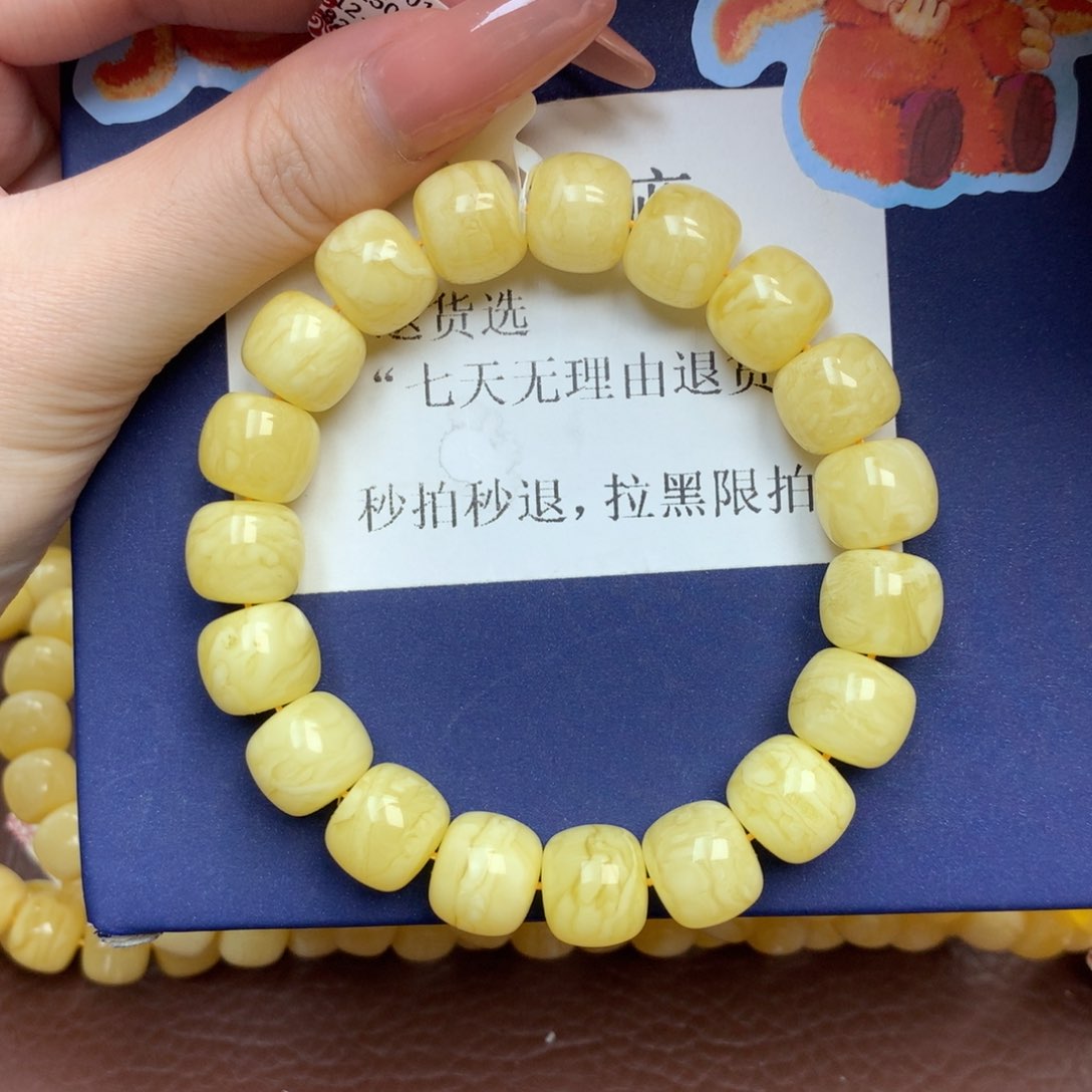 琥珀未镶嵌珠宝奇石4