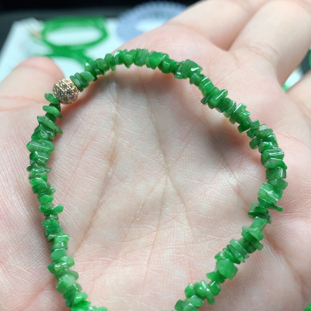 翡翠未镶嵌手链翡翠