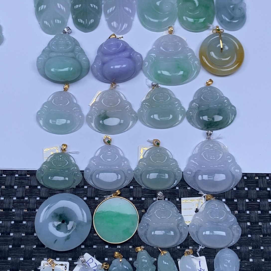 颈饰未镶嵌翡翠天然翡翠
