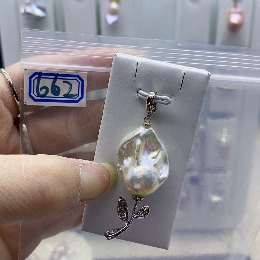 颈饰合金淡水珍珠